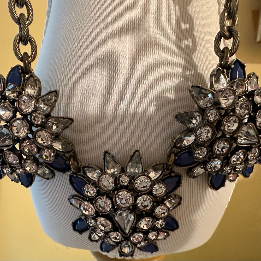 Statement Necklace Chunky Blue, Clear crystals